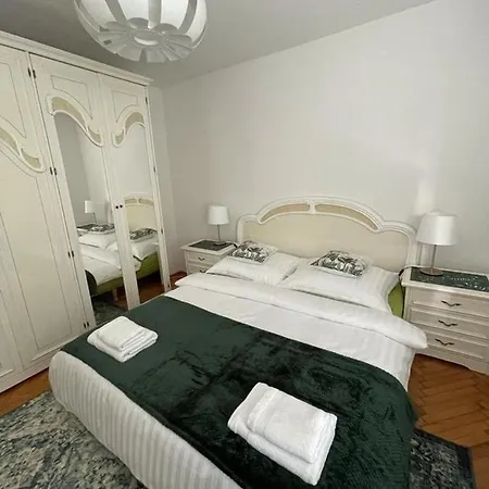 Green Apartment Koło Eksteriør bilde